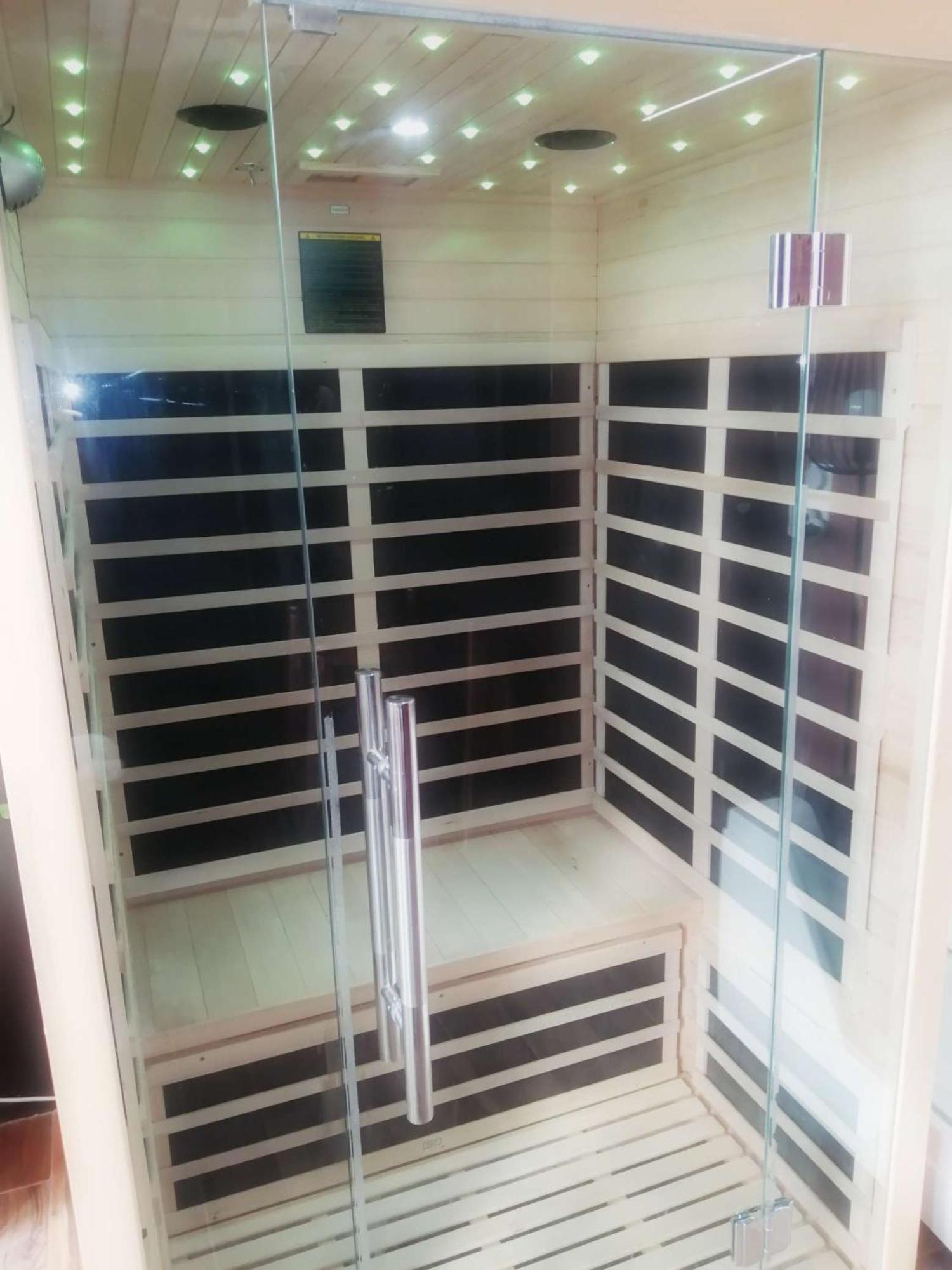 Appartement Avec Balneo Et Sauna Privatif - Le Rose Cuivre Troyes Exterior foto